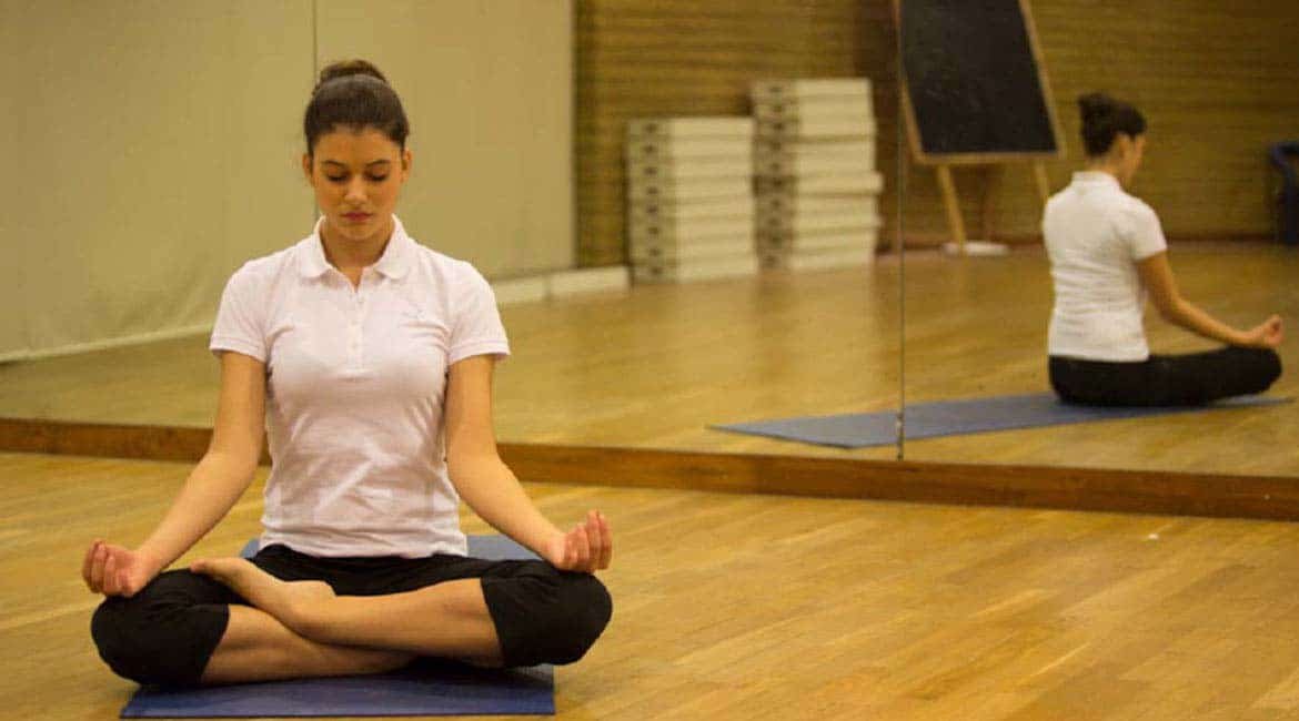 Lalco_Residency_Amenities_Yoga_Room